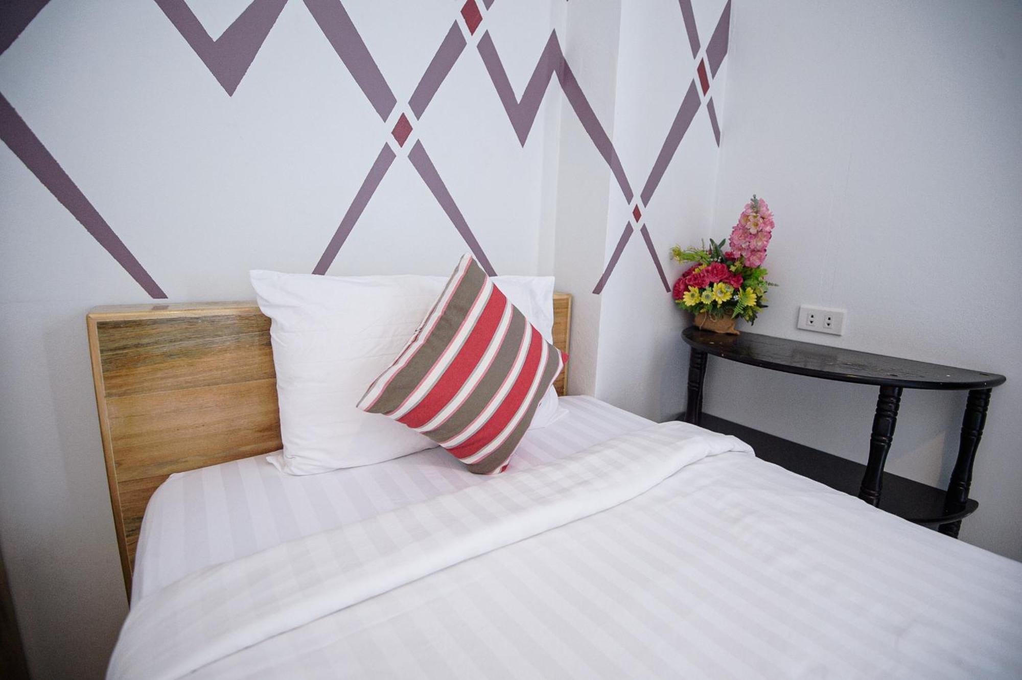 Lucky House Koh Tao Hostel Ngoại thất bức ảnh